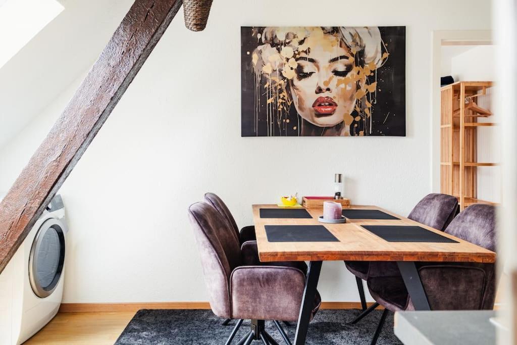 Charmante Wohnung An Beliebter, Urbaner Lage Curych Exteriér fotografie